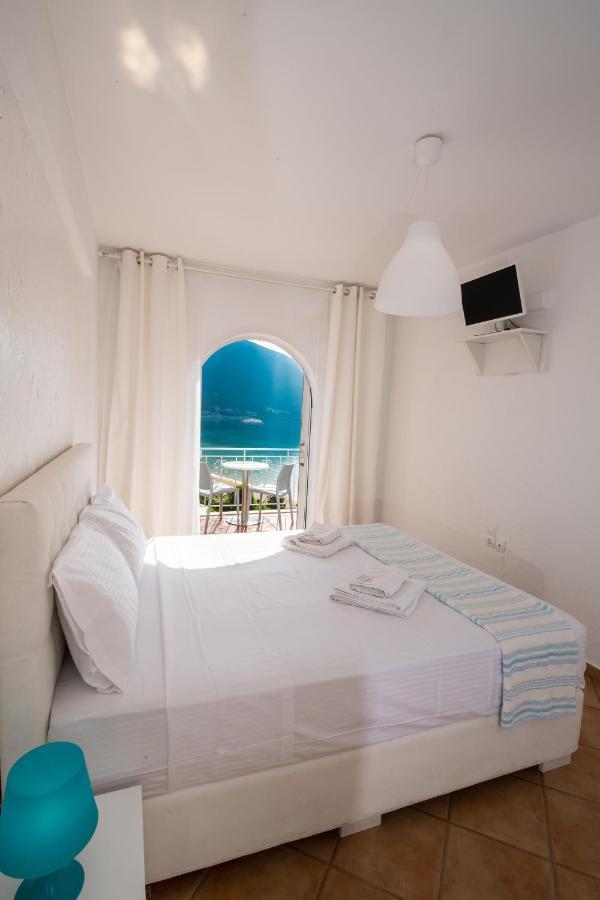 Seaview Rooms Vasiliki  Bilik gambar
