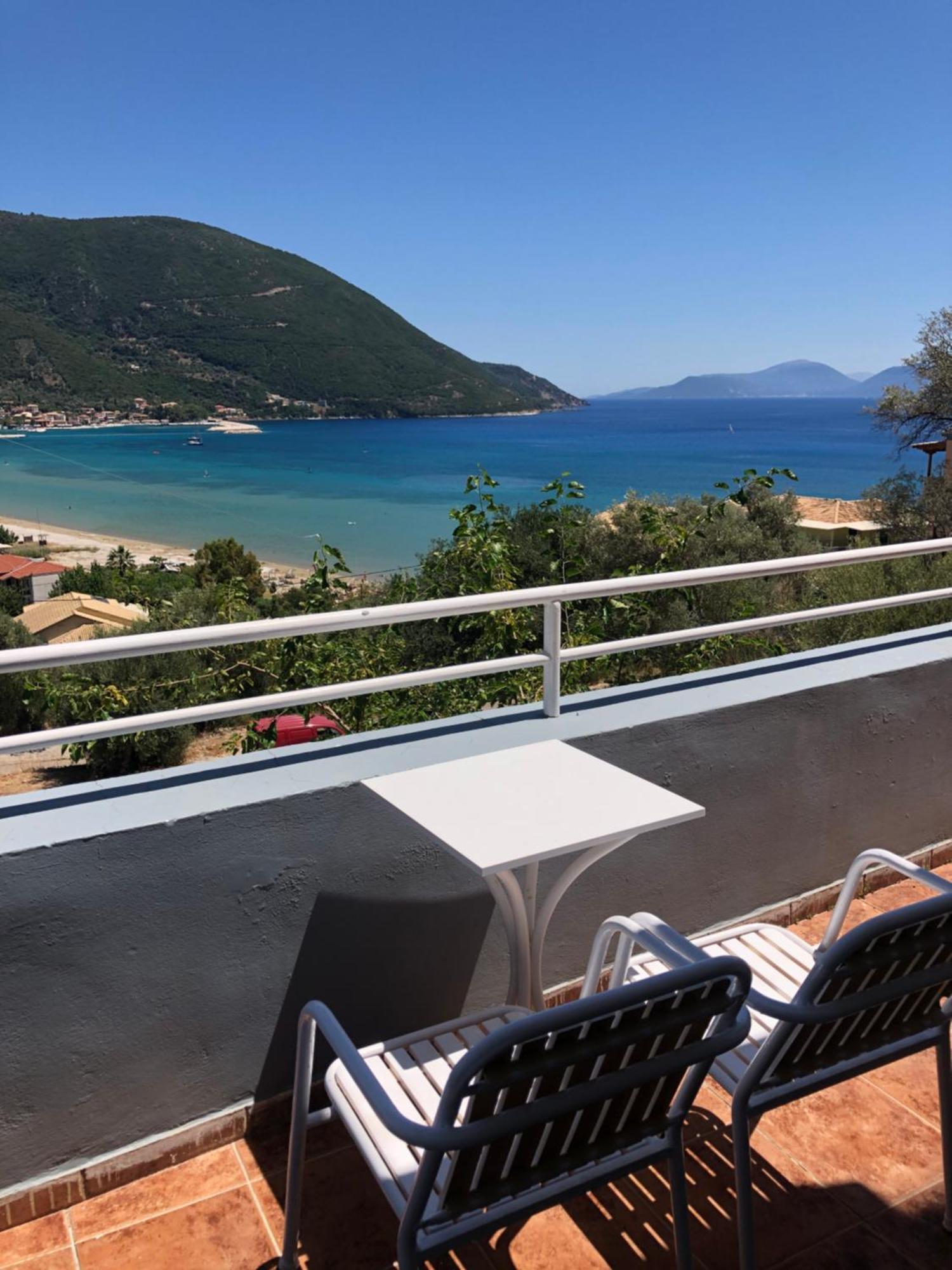 Seaview Rooms Vasiliki  Bilik gambar